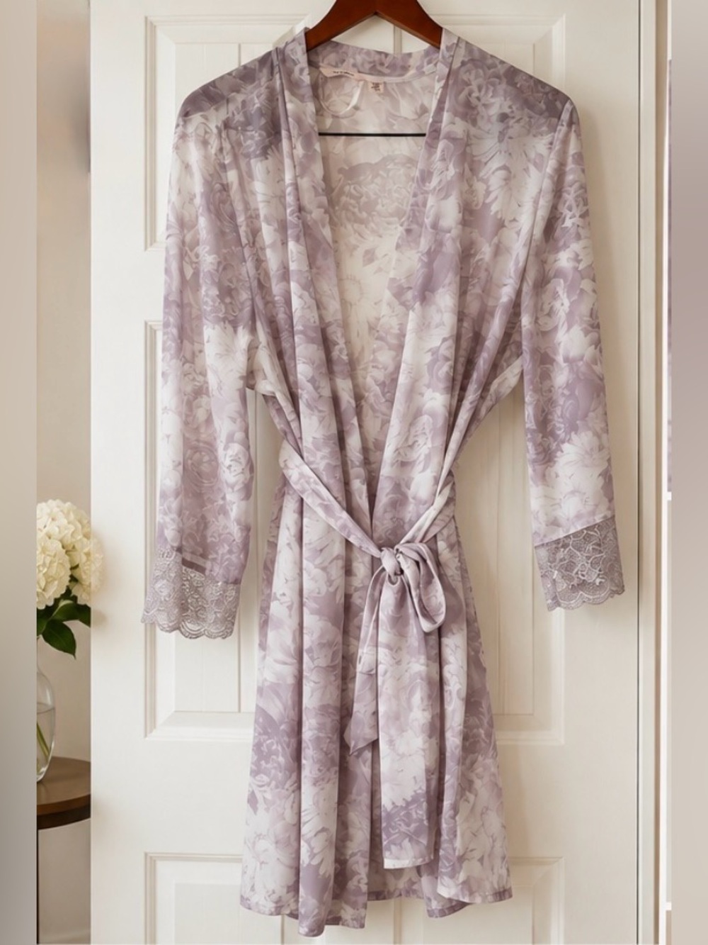la Vie en Rose Floral Wrap Robe – Women’s XXL – Soft Lavender Print